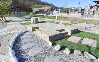 Arredo giardino in pietra e con ciottoli: 6 idee per valorizzare gli spazi